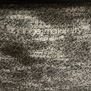 Liz Lange Maternity Top size L